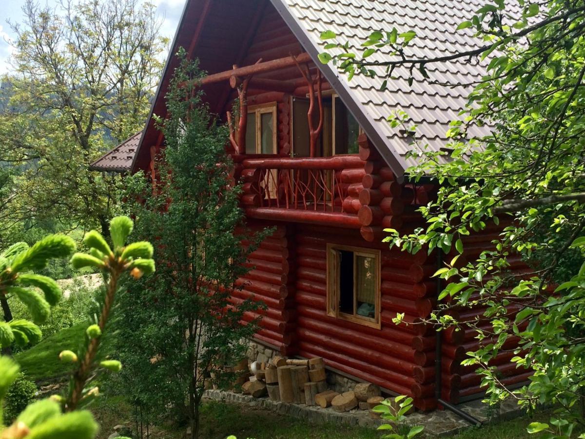 Дерев'Яний Котедж "Казка" Jaremtsche Exterior foto