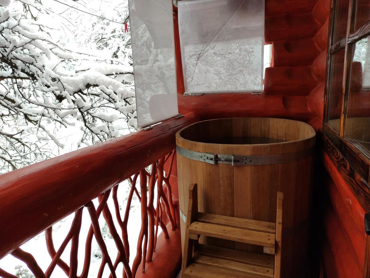 Дерев'Яний Котедж "Казка" Jaremtsche Exterior foto